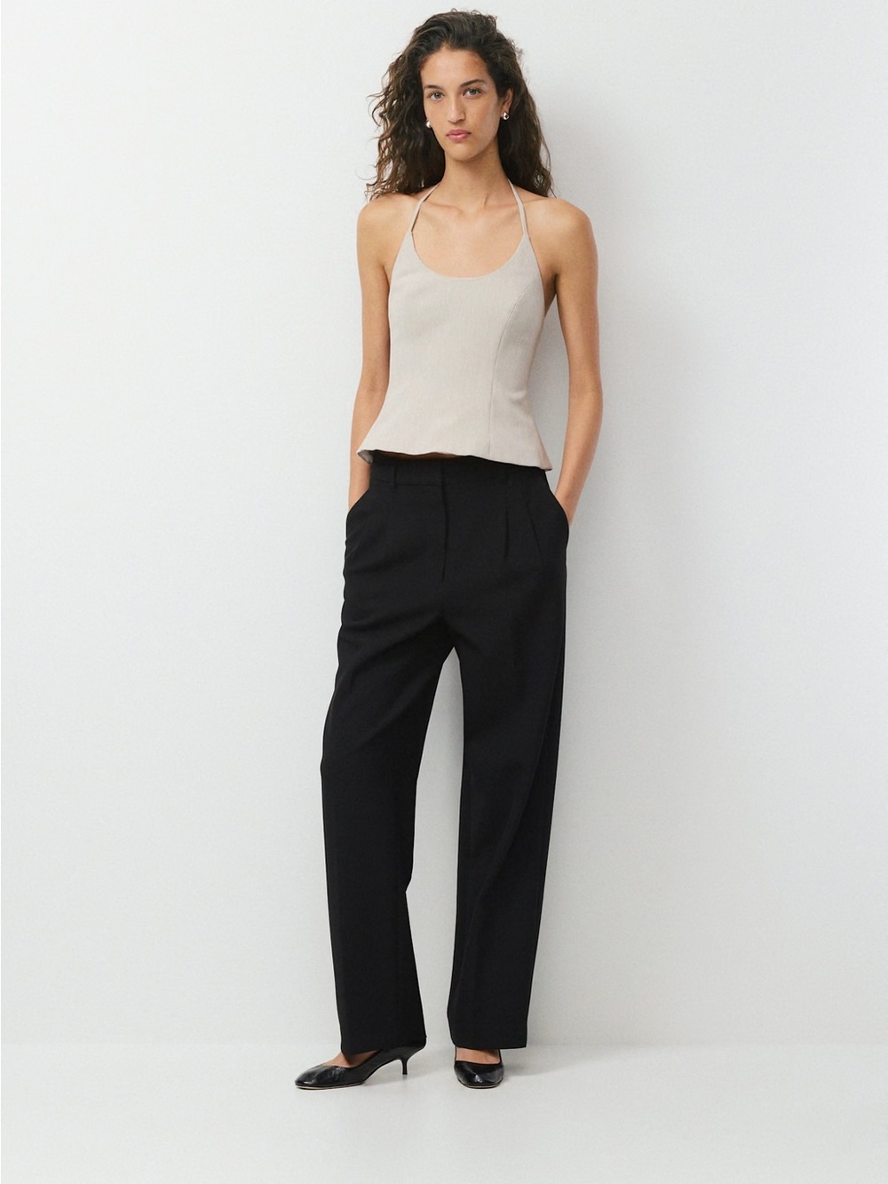 Aritzia Convention Halter Top - Eversential™